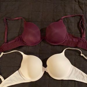 2 Victoria’s Secret Bras (size 34 C)